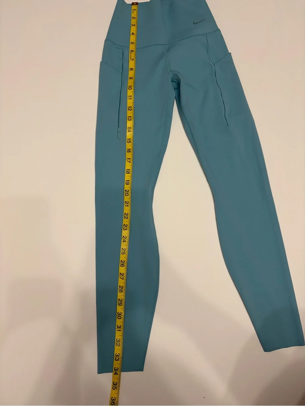 Nike Teal High-Rise Womens Leggings with Side Pockets NEW active every day wear